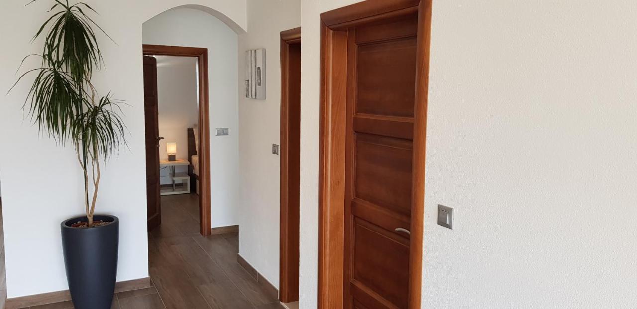 Apartments Huljic Хвар Экстерьер фото